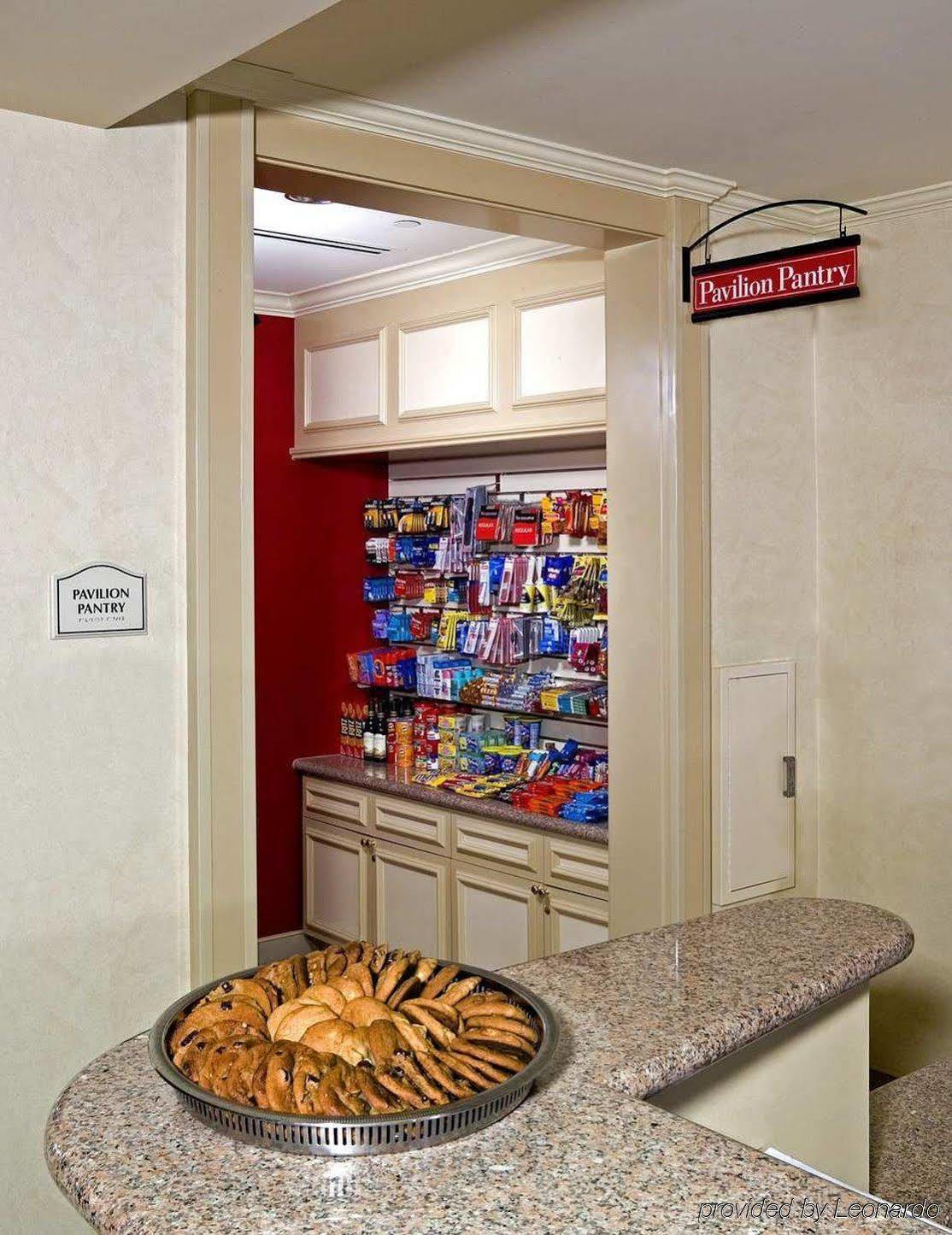 Hilton Garden Inn Springfield, Ma Exteriör bild